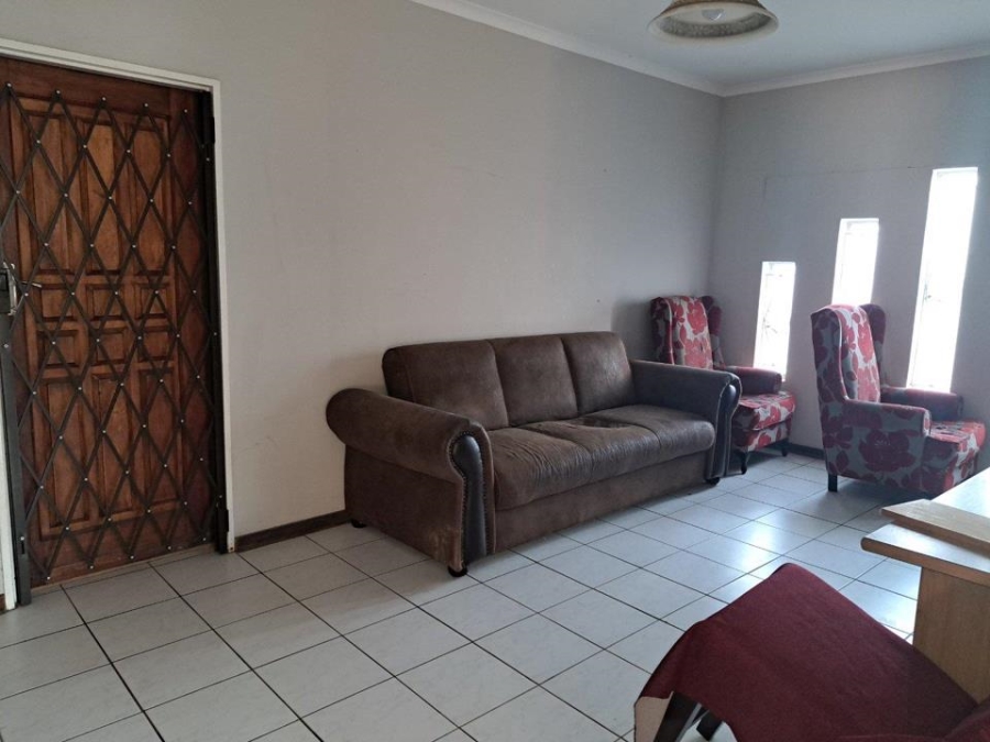 4 Bedroom Property for Sale in Flora Park Northern Cape